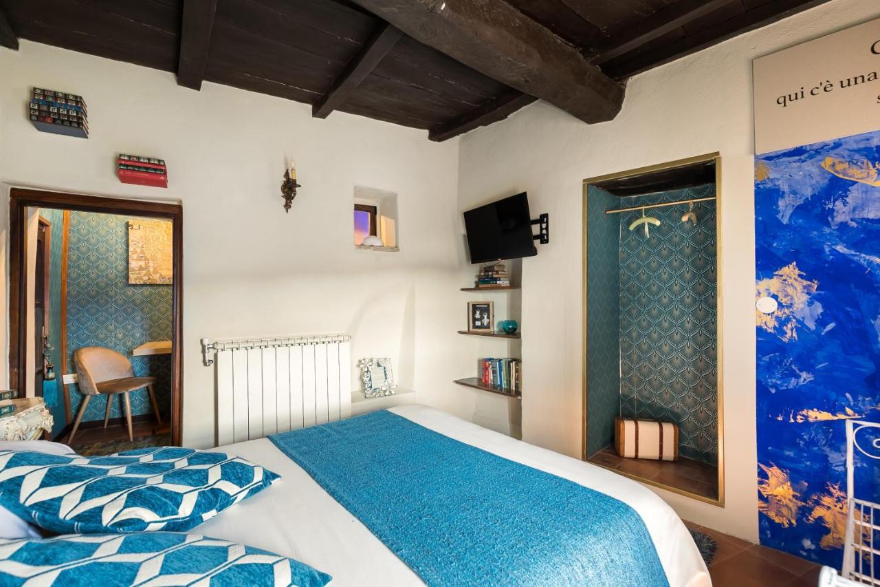 Opera Suites - Le Notti Bianche Calcata Dış mekan fotoğraf